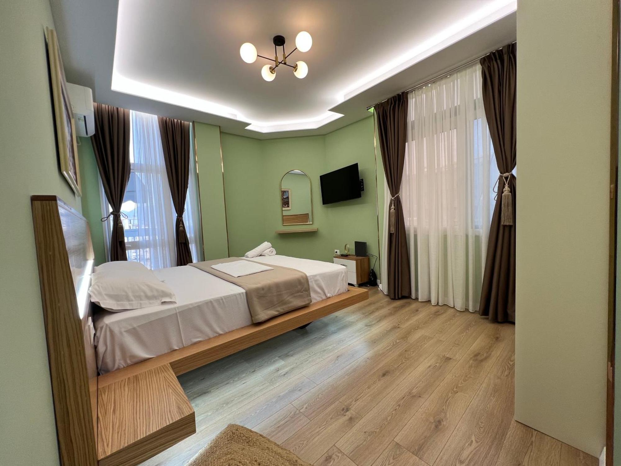 Spiranca Luxury Suites Tiranë Rom bilde